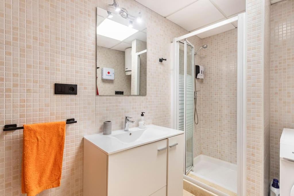 Castelplace Beach Con Plaza De Garage Incluida, Free Parking And Ac 알리칸테 외부 사진